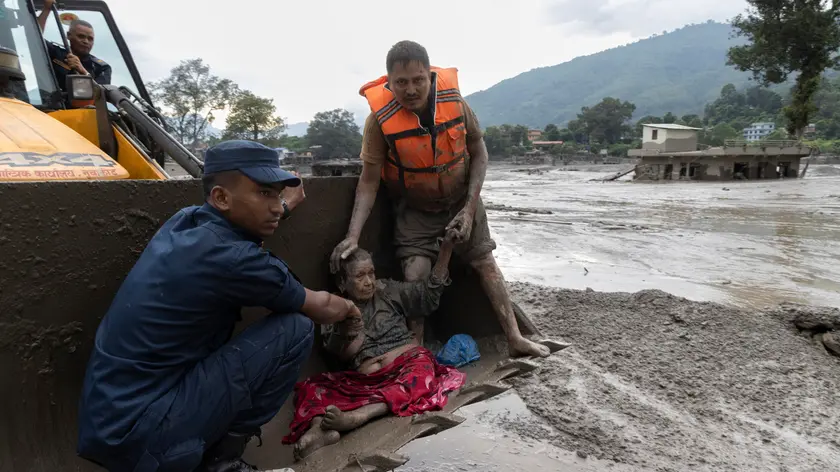 disastro-nepal,-il-fragile-equilibrio-tra-clima-e-ghiacciai-negli-studi-del-cnr
