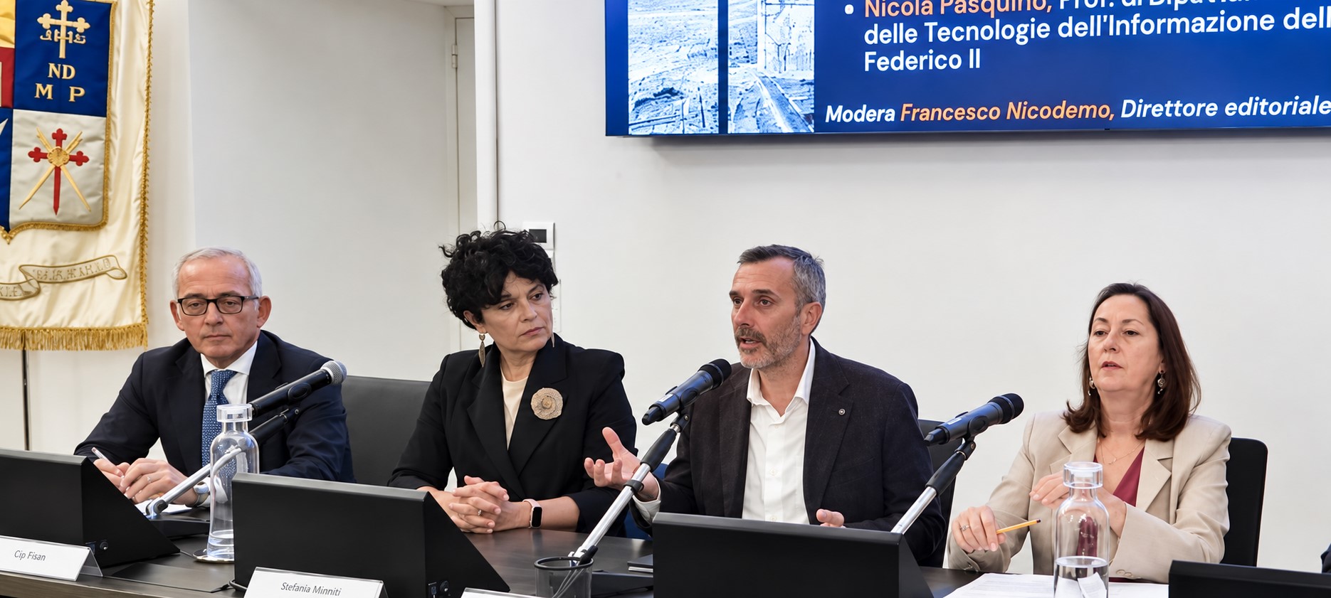 napoli-tra-terra-e-mare,-la-sfida-digitale-passa-da-turismo,-mobilita-e-sicurezza