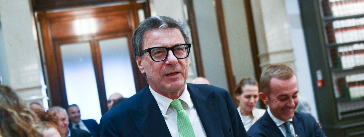 manovra,-giorgetti-in-parlamento:-“impossibile-fare-miracoli,-la-priorita-e-la-credibilita-dell’italia-sui-mercati”