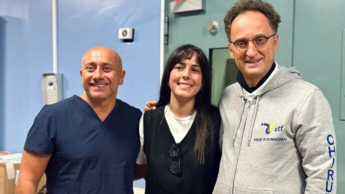 Torino, studentessa greca salvata alle Molinette con un trapianto superurgente: aveva poche ore di vita