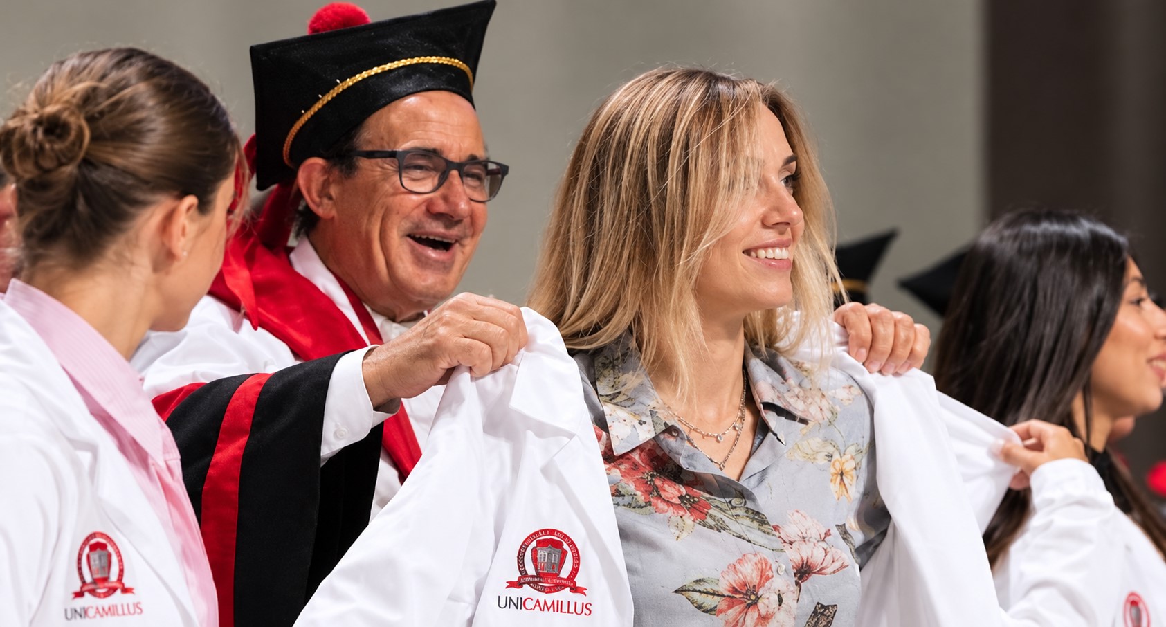 unicamillus,-il-camice-bianco-apre-la-strada-ai-reparti:-una-nuova-tappa-per-374-futuri-medici unicamillus,-il-camice-bianco-apre-la-strada-ai-reparti:-una-nuova-tappa-per-374-futuri-medici