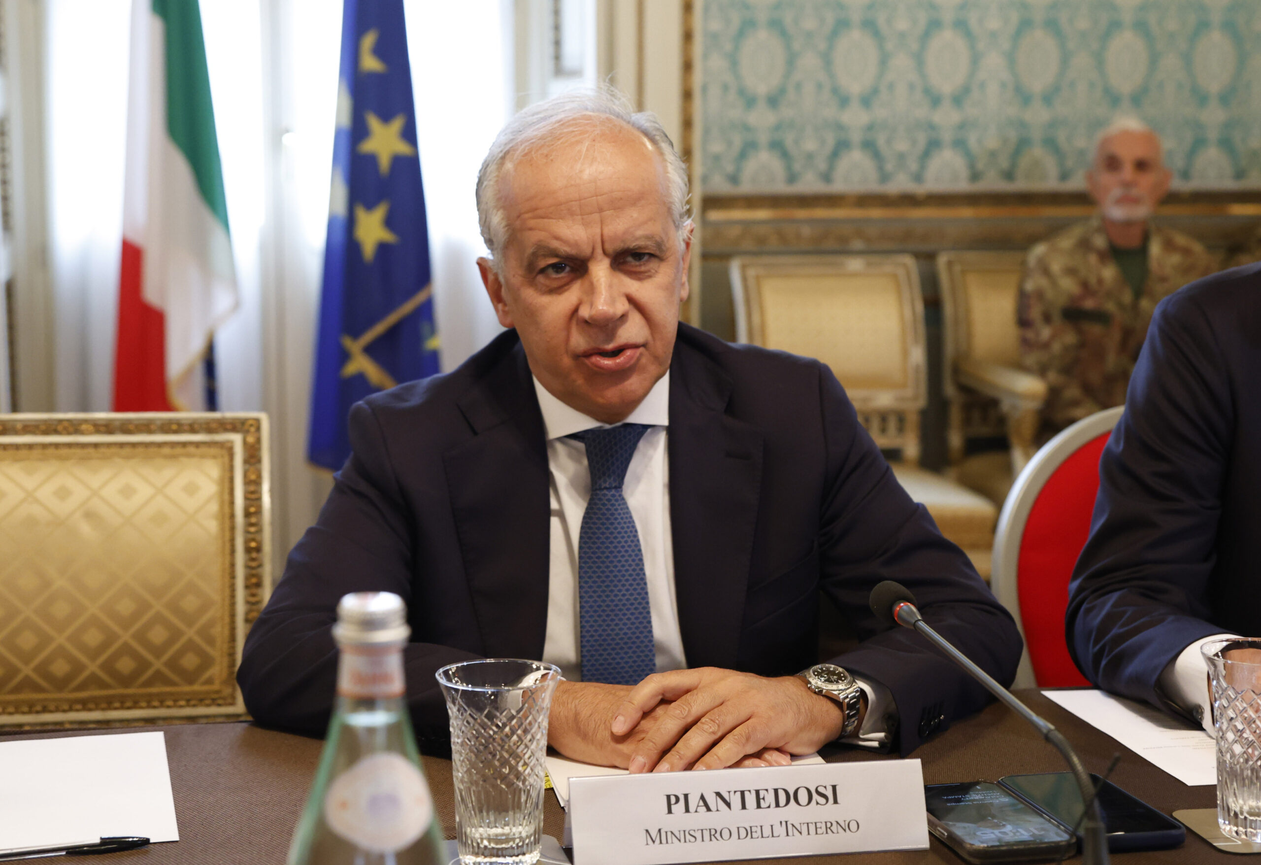 manifestazioni,-piantedosi-sullo-sciopero-del-30-ottobre:-“anche-per-il-sindacato-e-prioritario-il-corretto-svolgimento” manifestazioni,-piantedosi-sullo-sciopero-del-30-ottobre:-“anche-per-il-sindacato-e-prioritario-il-corretto-svolgimento”